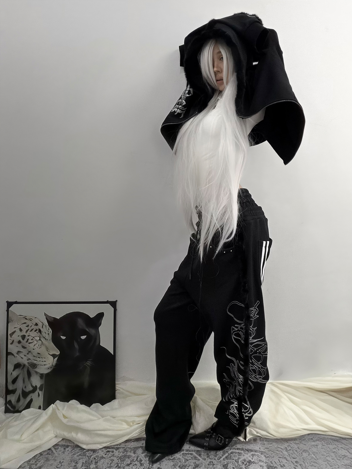 SAXGENWON Thorn Graphic Studded Hoodie & Double-Waistband Sweatpants Set