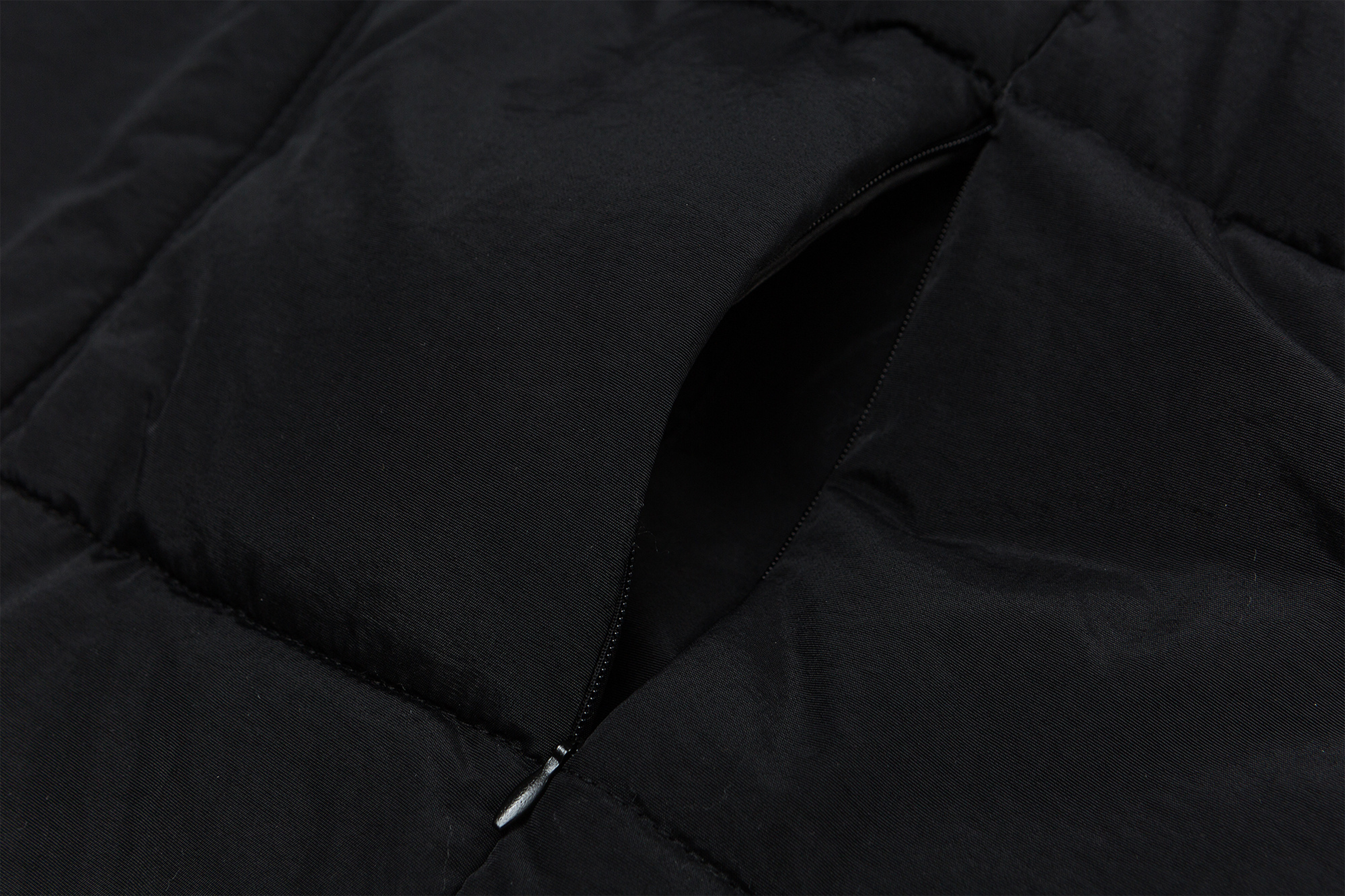 ME DA IGUAL Detachable Sleeve Stand-Collar Quilted Jacket