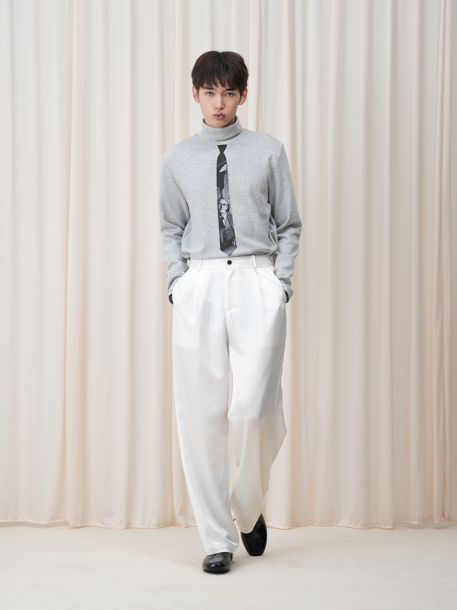 OUYANG WENJUN Tie-Graphic Turtleneck Long-Sleeve Tee