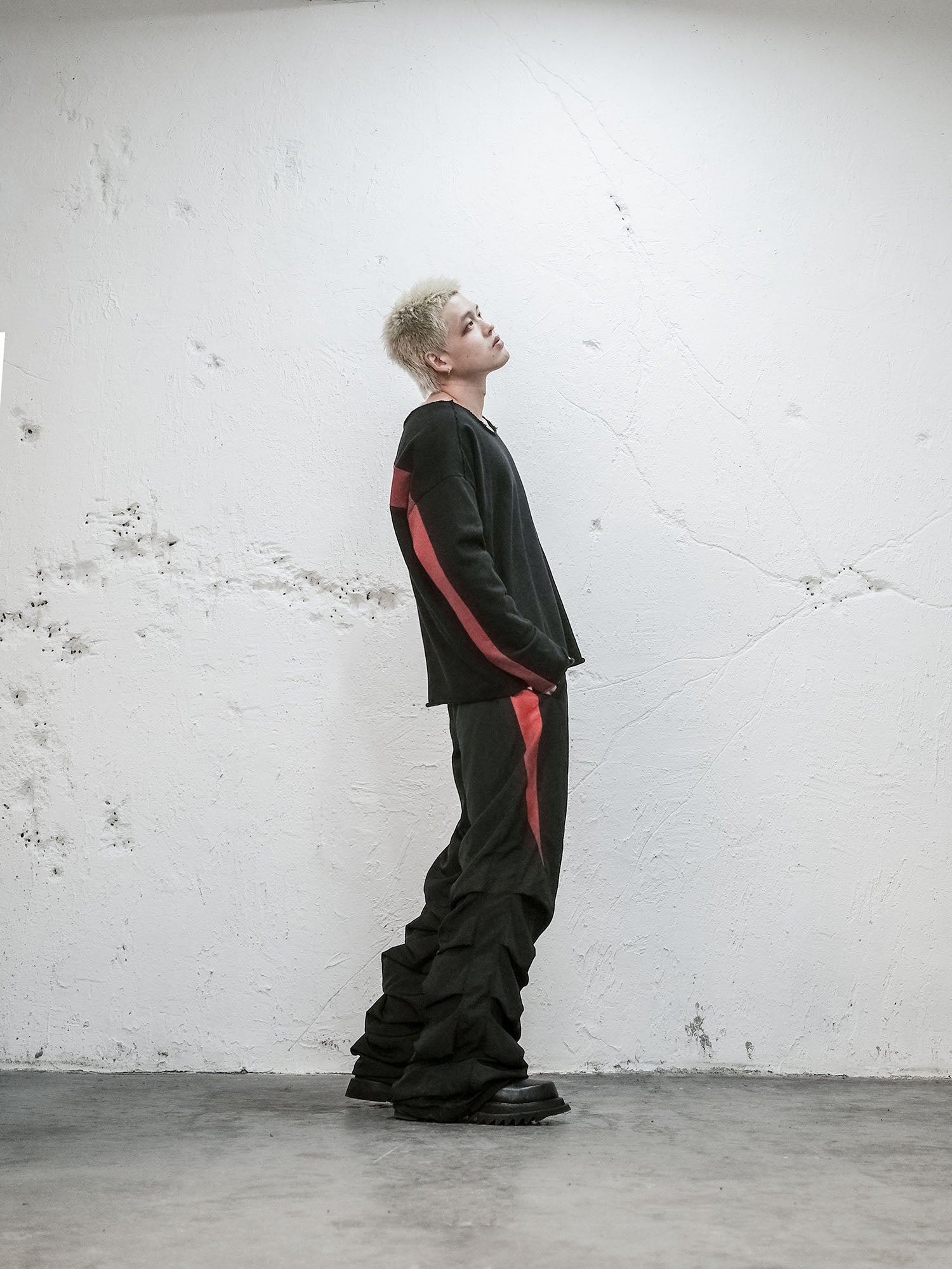 UNDERWATER Bleeding Edge Contrast Panel Sweatshirt