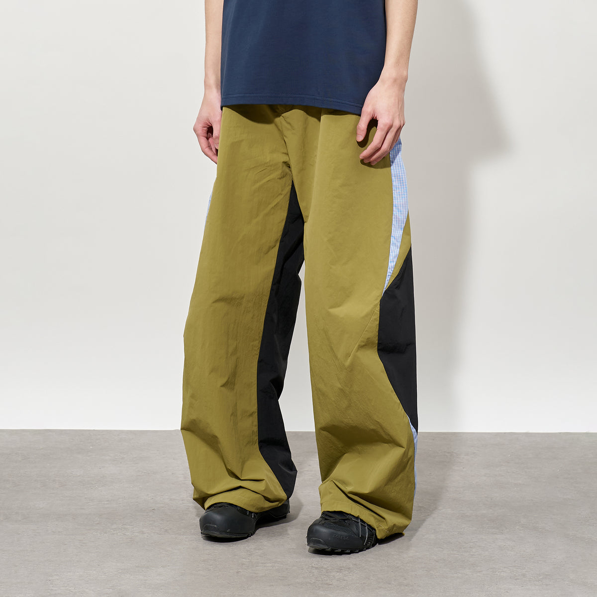 FMACM Curved Spliced Pleate Pants