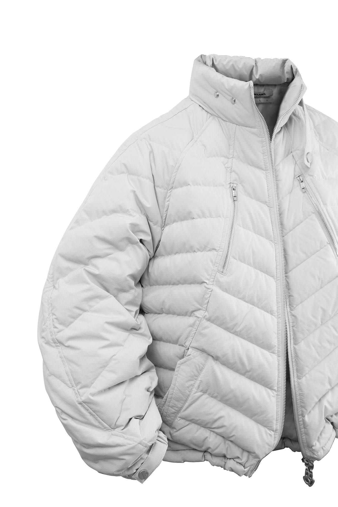 RELABEL V-Segment Ribcage Puffer Jacket White