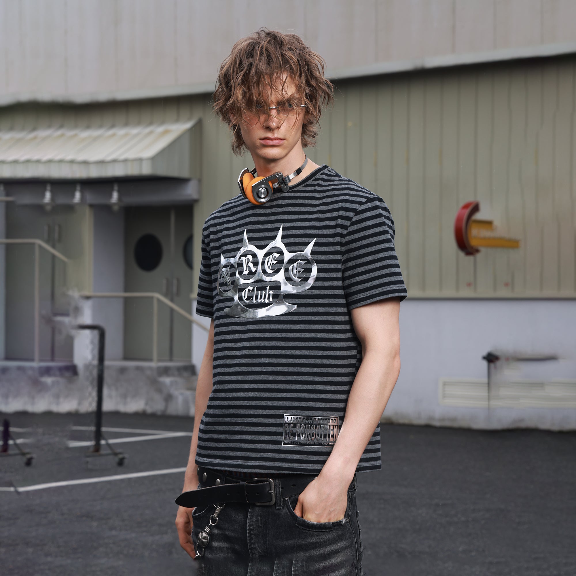 SAVAGEGROWTHWORLD Silver Foil Graphic Stripe T-Shirt