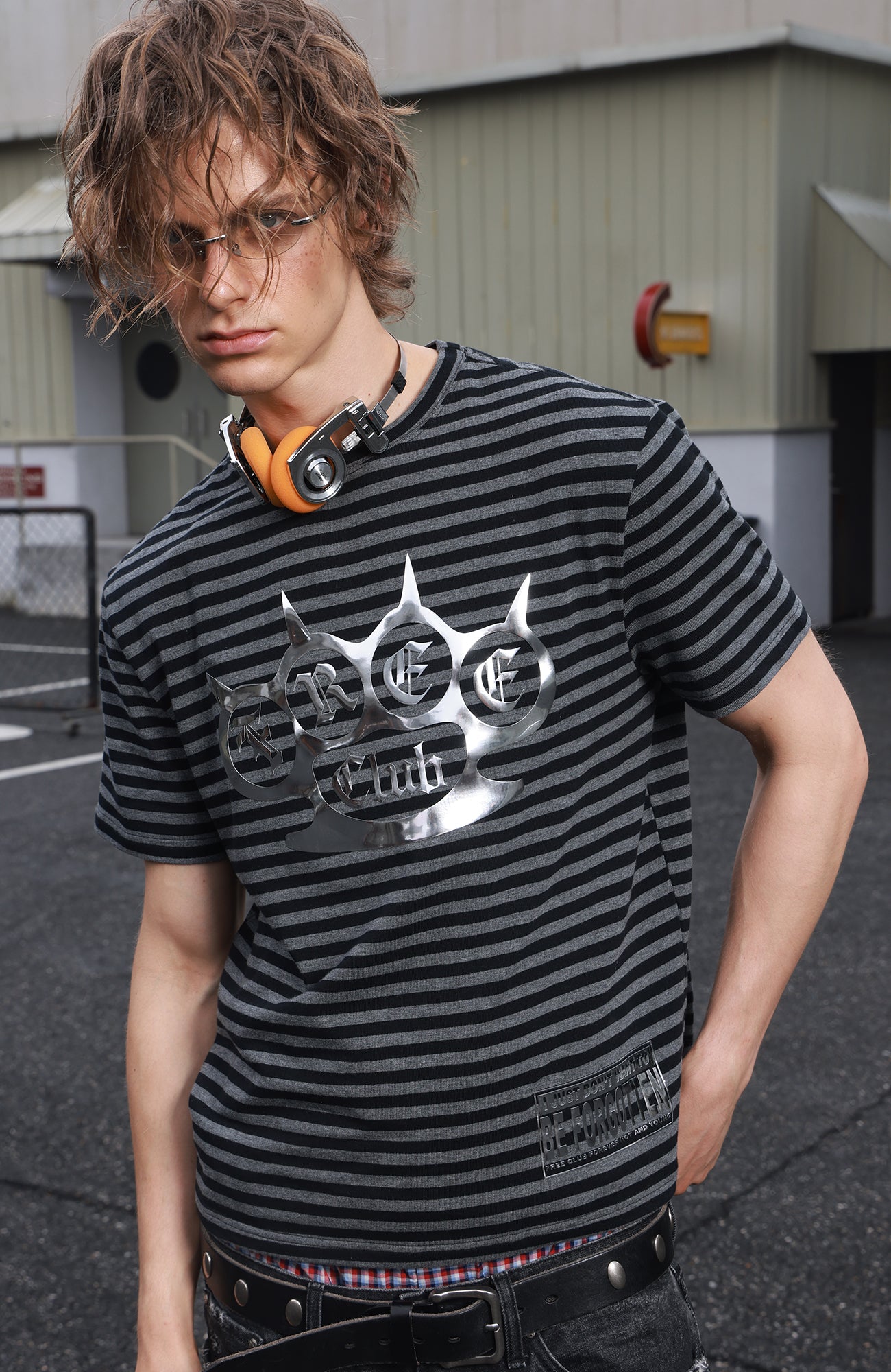 SAVAGEGROWTHWORLD Silver Foil Graphic Stripe T-Shirt