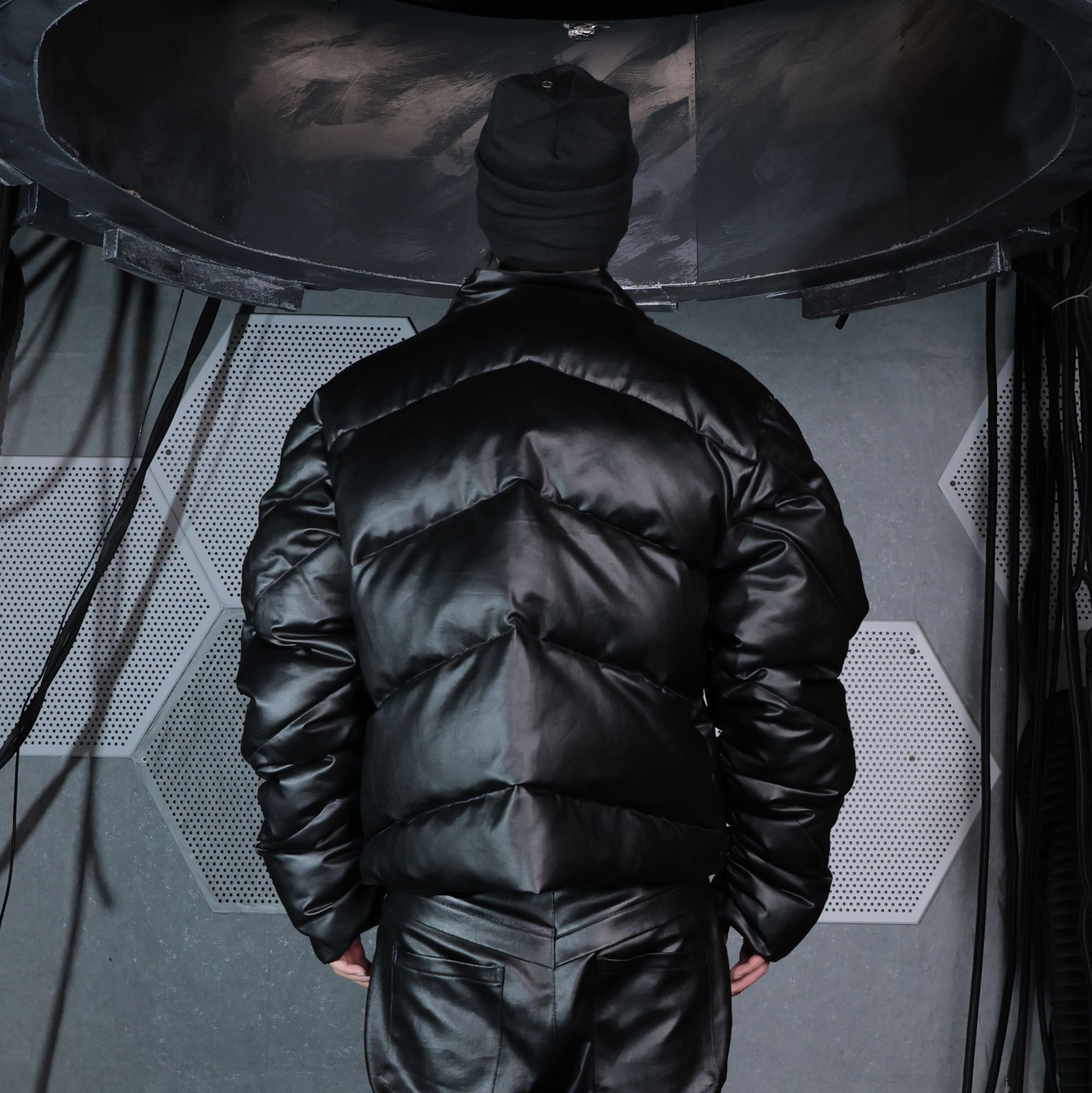 SSIN7 Waxed Chevron Down Jacket