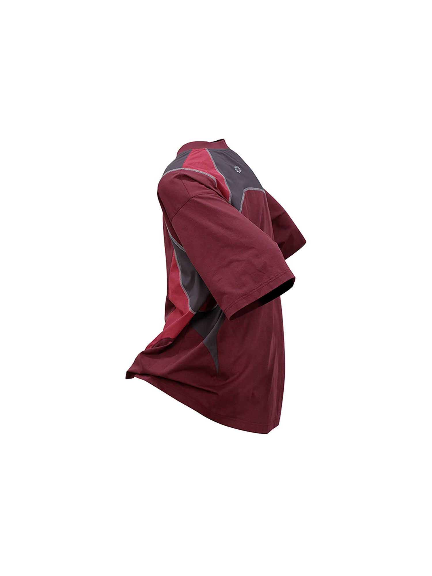 RELABEL Contrast Paneled Quick-Dry Tee