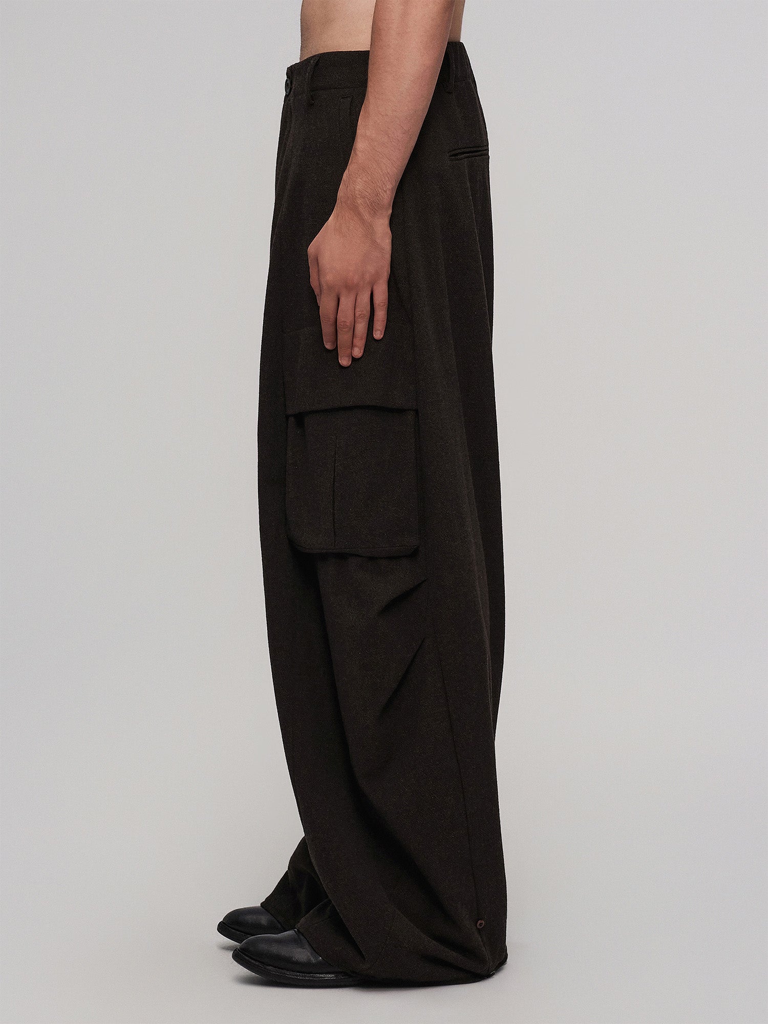 ILNya Nieternite Nifutur Minimal Wool-Blend Big-Pocket Wide-Leg Pants