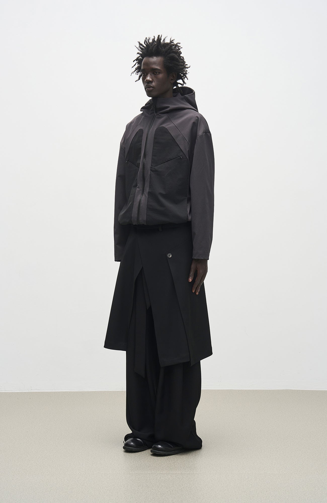 7440 37 1 Side Slit Overlay Skirt