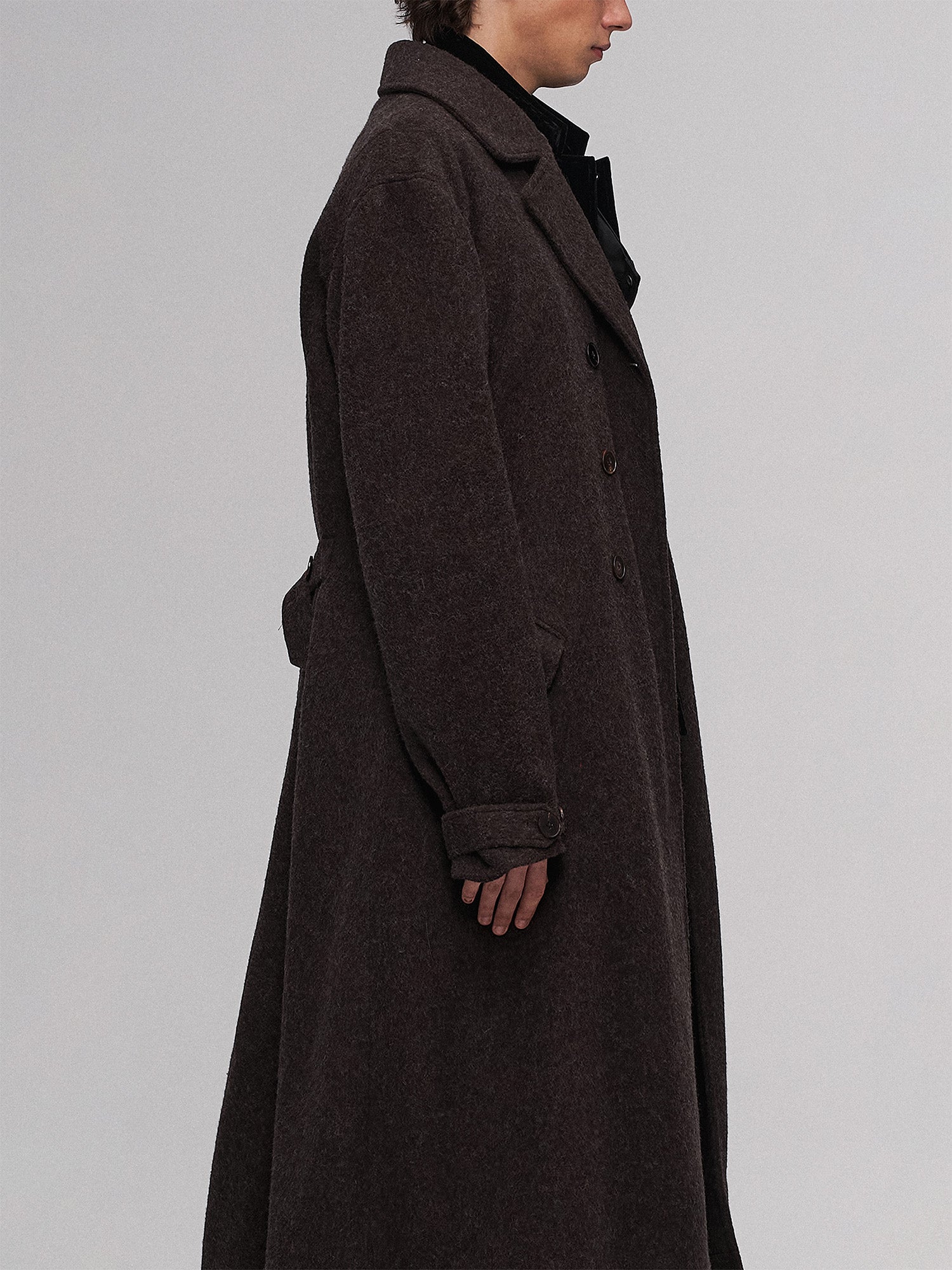 ILNya Nieternité Nifutur ロングコート サイズ:3 ILNya Nieternite Nifutur Wool-Blend Double-Breasted High-Neck Coat