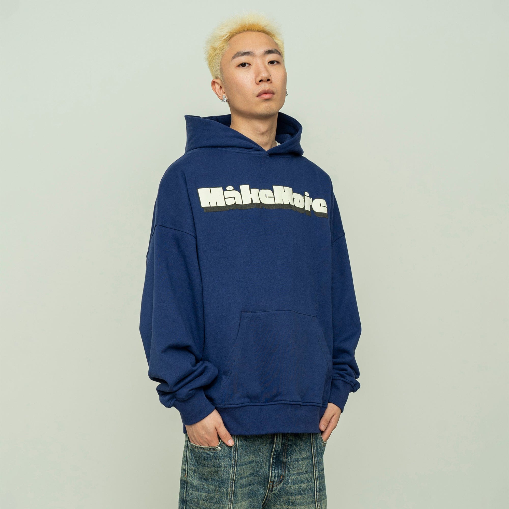 MAKEMORE Comic LOGO Hoodie