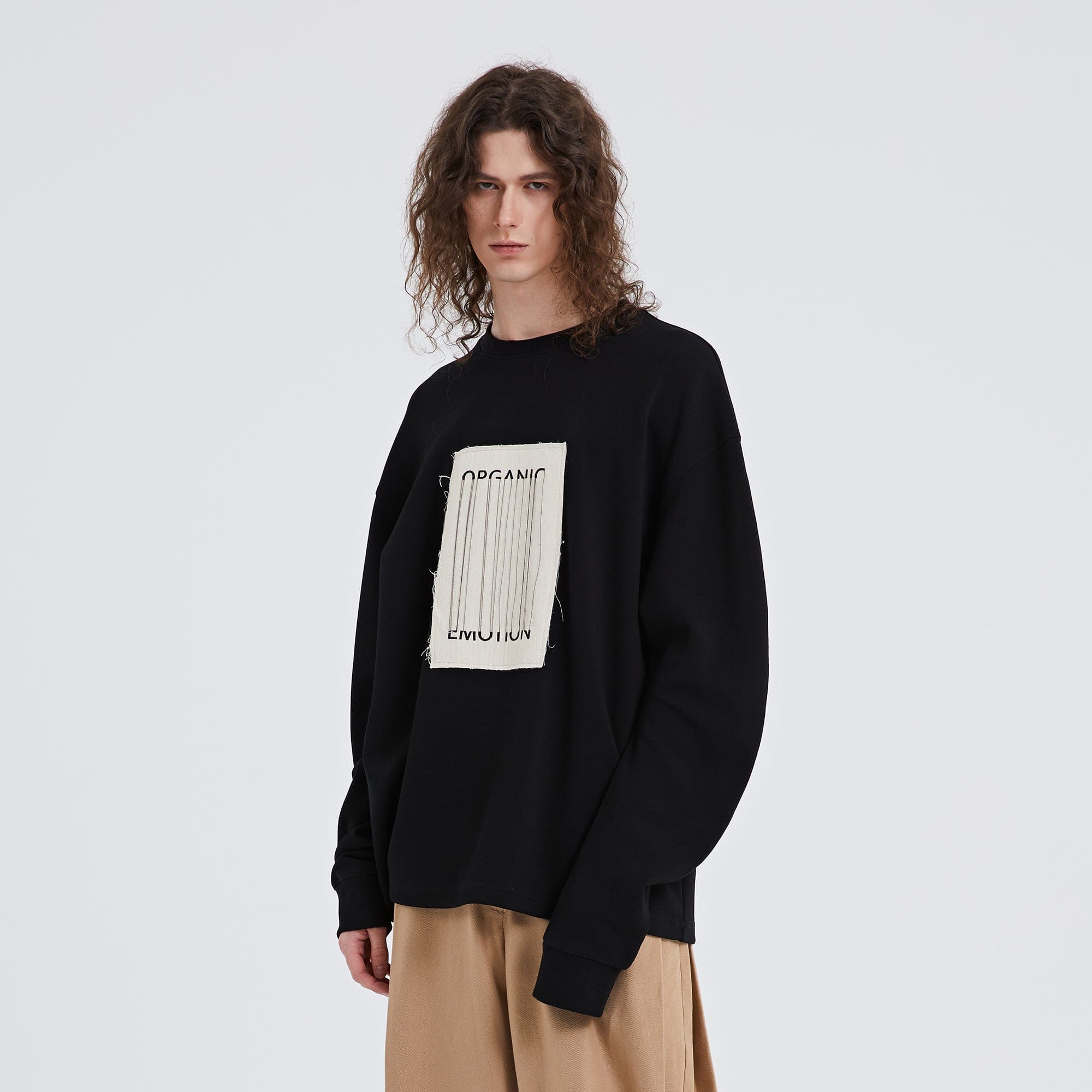 ORGANIC EMOTION The Loose Threads LOGO Sweatshirt