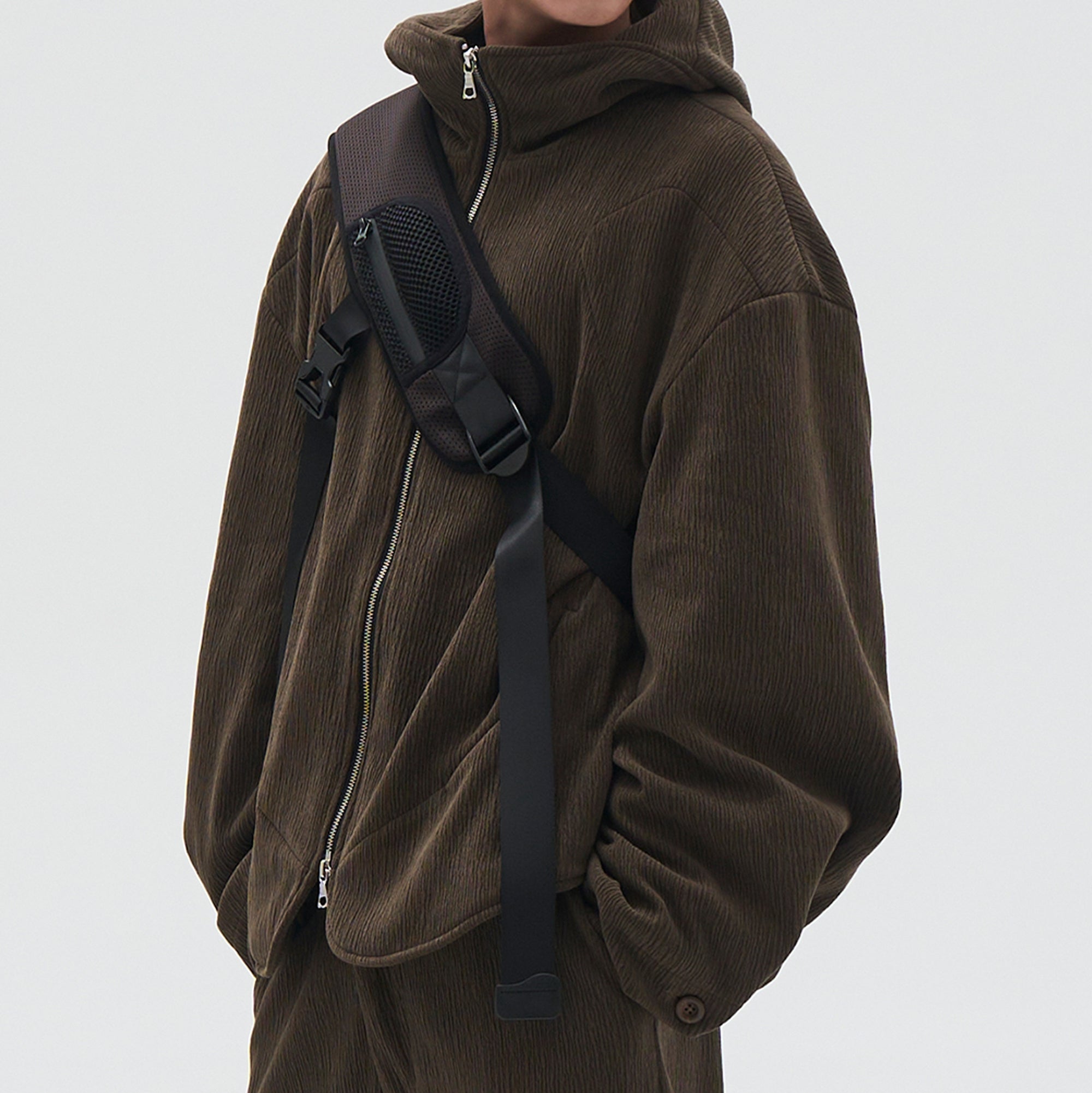 7440 37 1 Honeycomb Mesh Sling Pack