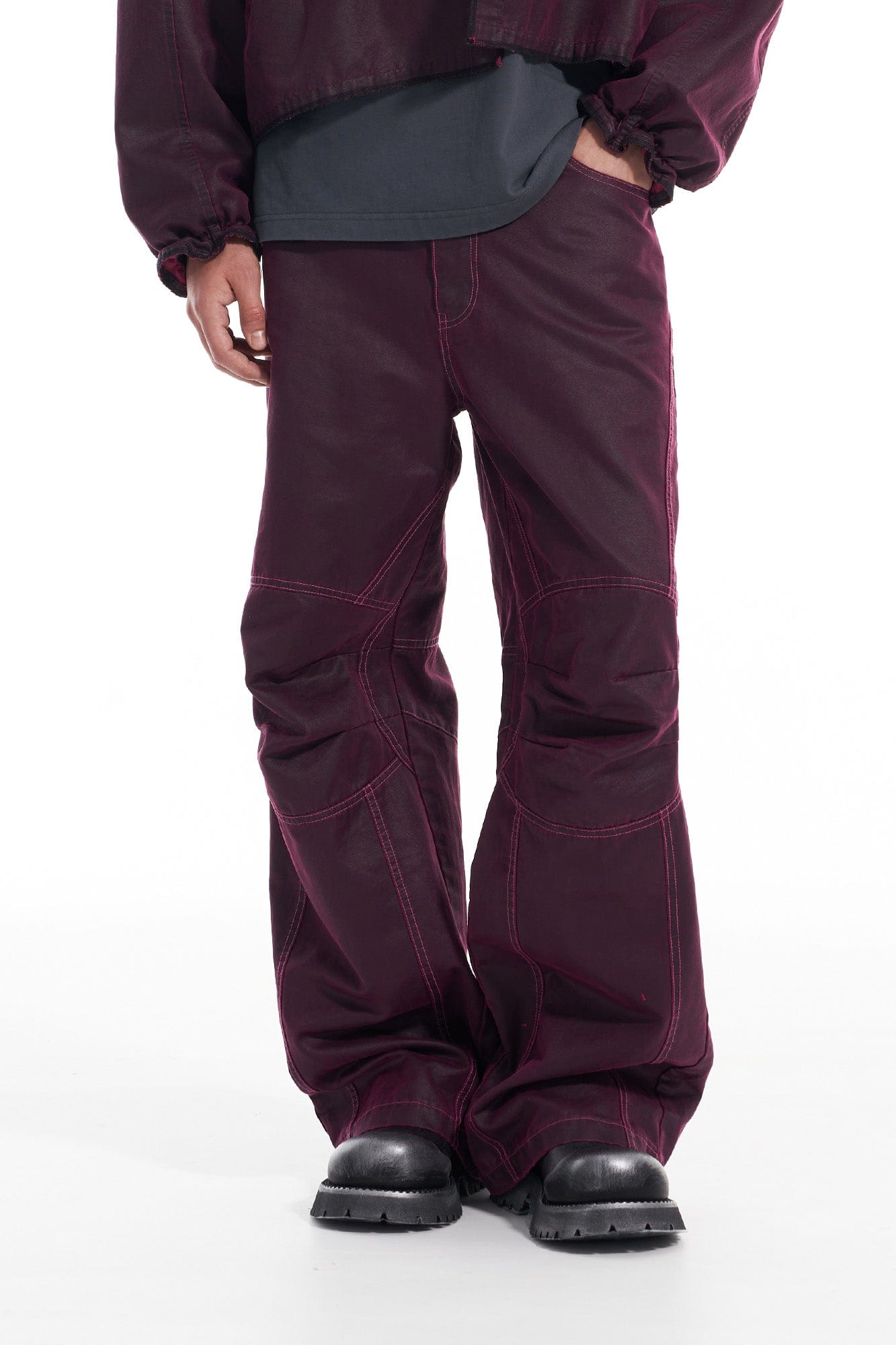 VANN VALRENCE Structured Panel Pleated-Knee Pants, premium urban and streetwear designers apparel on PROJECTISR.com, VANN VALRENCE