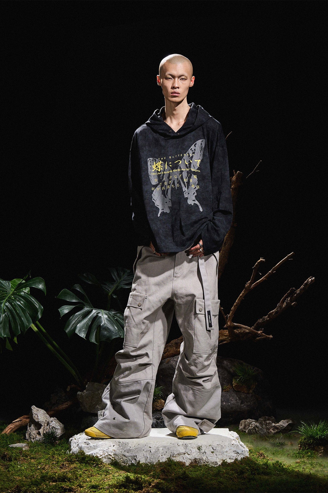 RELABEL Multi-Pocket Oversized Workwear Cargo Pants Gray, premium urban and streetwear designers apparel on PROJECTISR.com, RELABEL