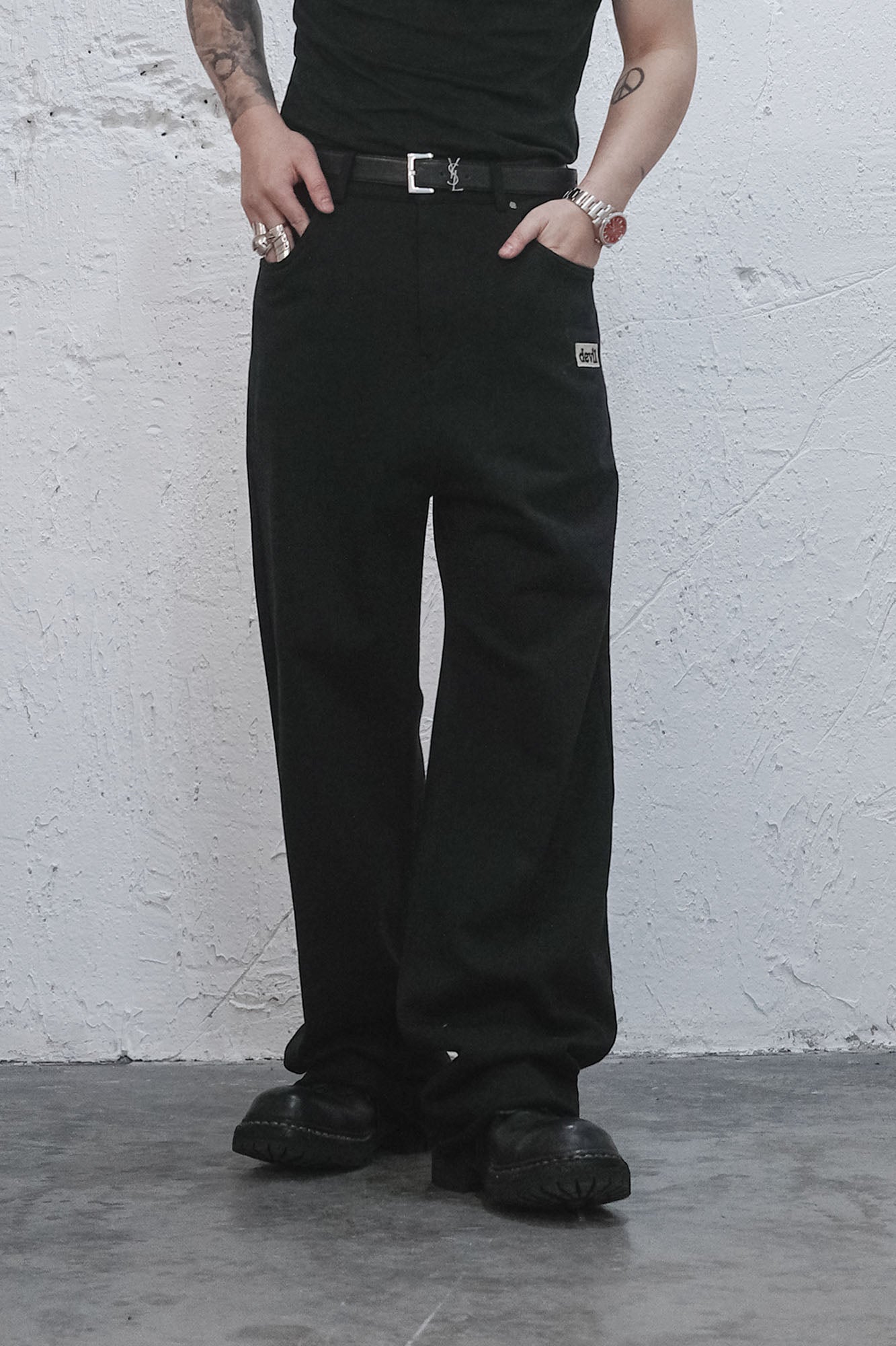 UNDERWATER Devil Embroidery Straight-Leg Pants