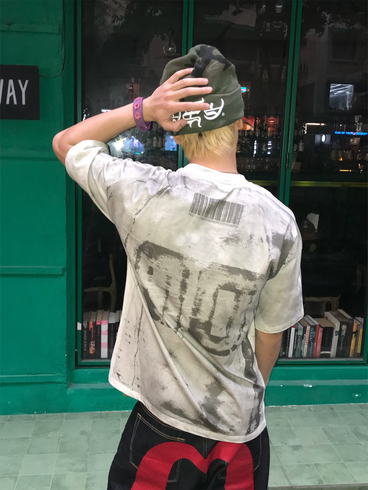 DREAM BAND Washed Gothic Graphic T-Shirt