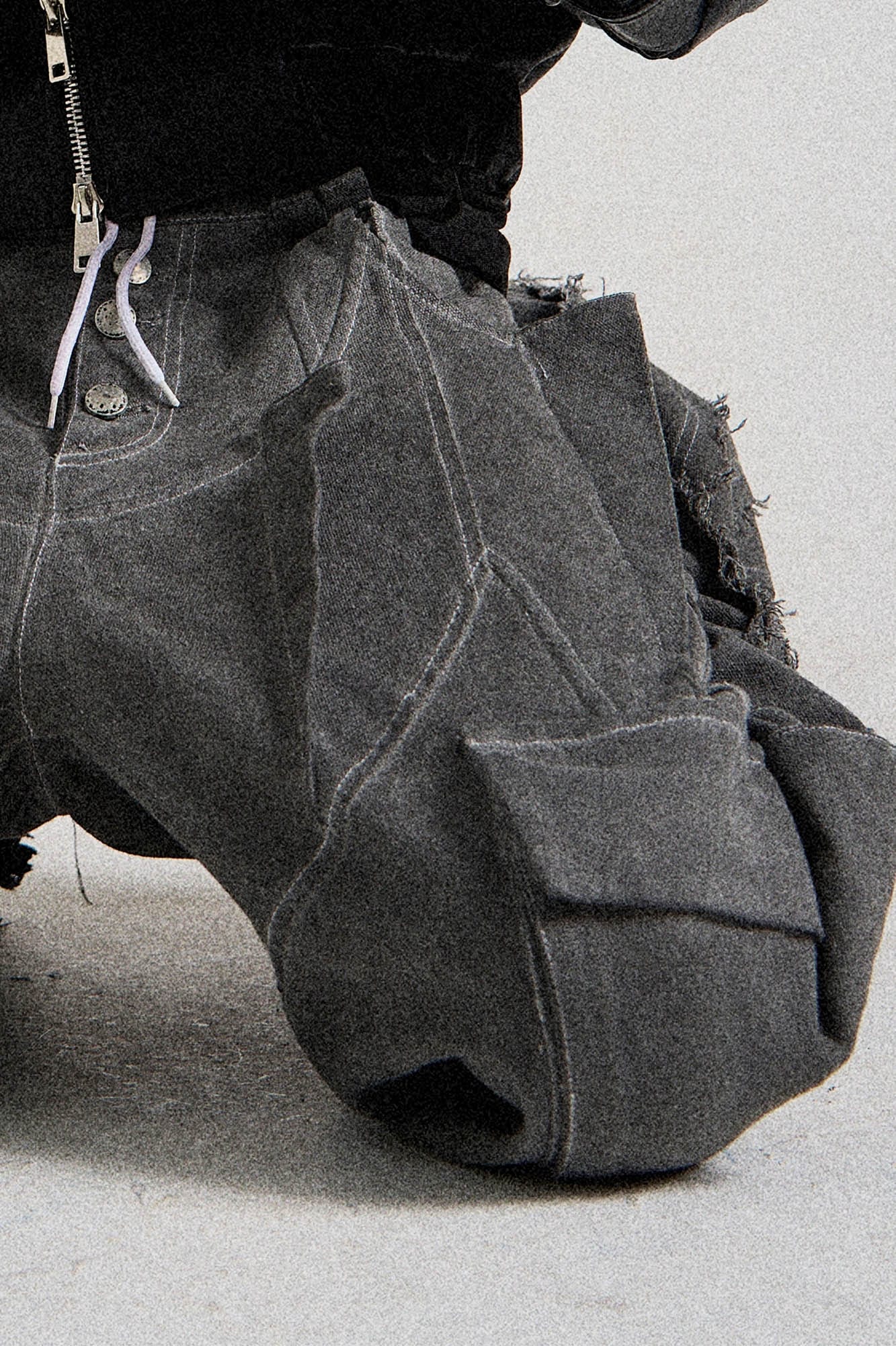 FLYERRER Deconstructed Multi-Pocket Frayed Cargo Pants