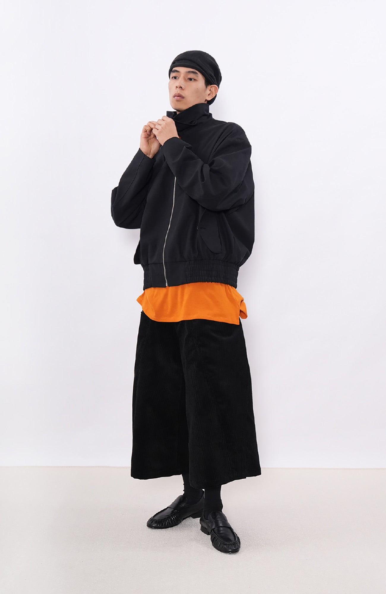 7440 37 1 Snap-Panel Corduroy Cropped Pants, premium urban and streetwear designers apparel on PROJECTISR.com, 7440 37 1