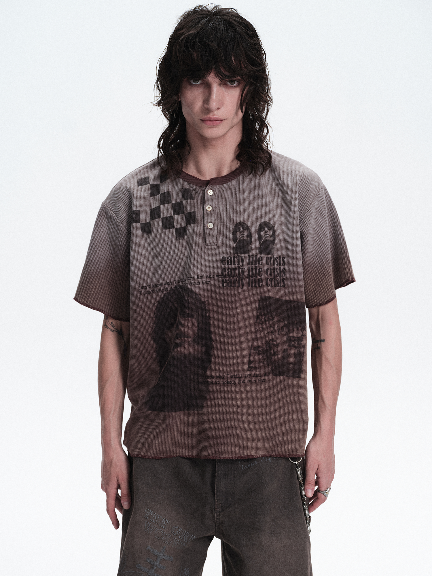 RICHILL Waffle Portrait Gradient Graphic Tee