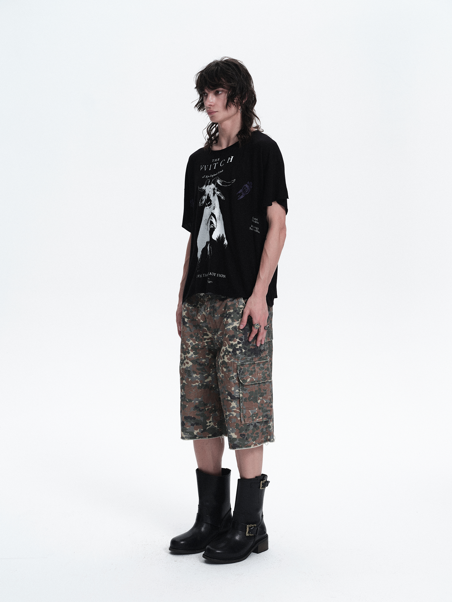 RICHILL Washed Camo Cargo Shorts