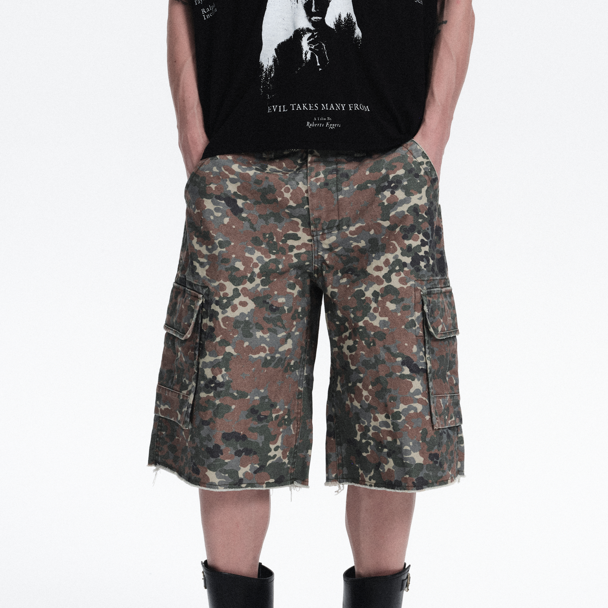 RICHILL Washed Camo Cargo Shorts