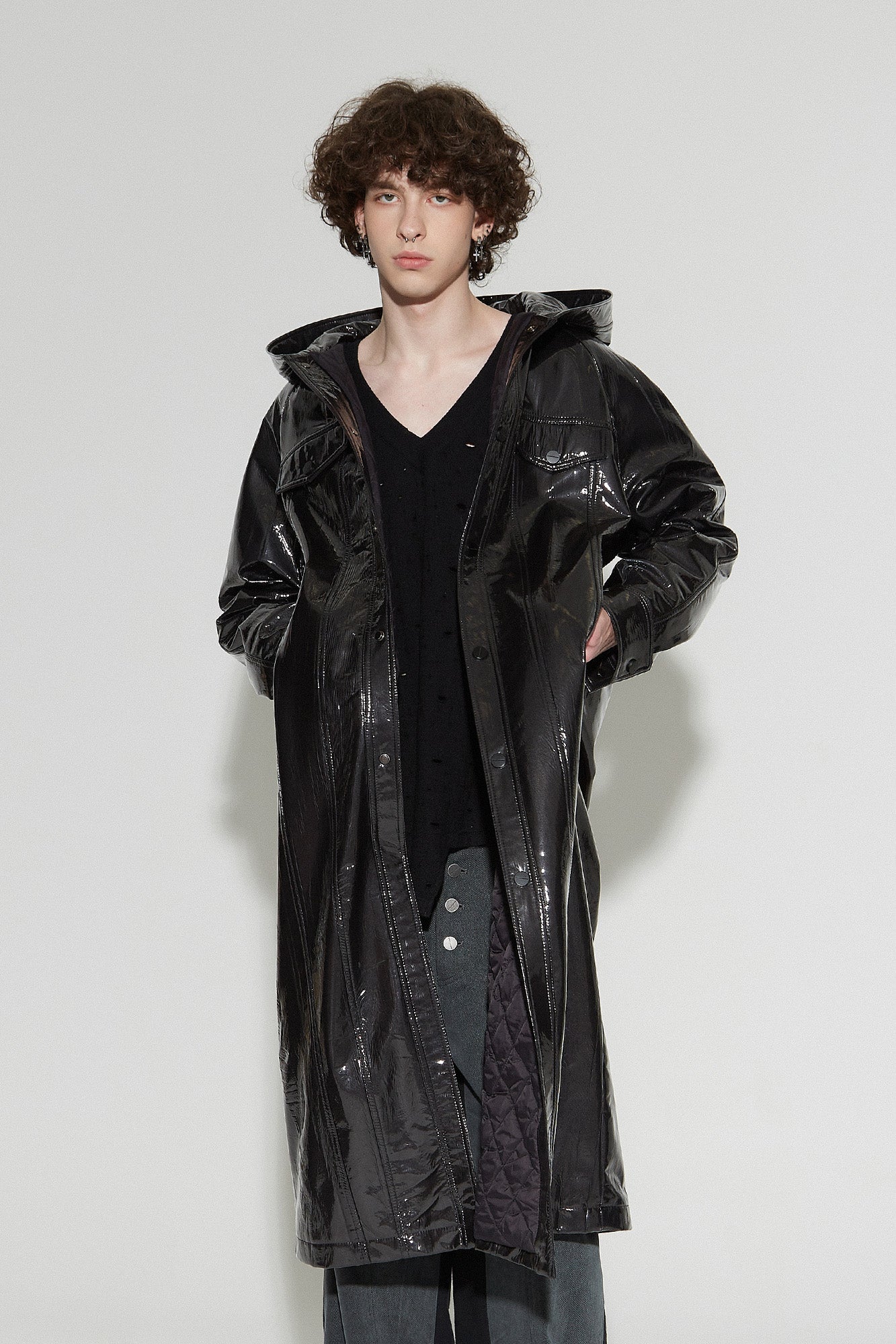 VANN VALRENCE Glossy Belted Hooded Padded Long Coat