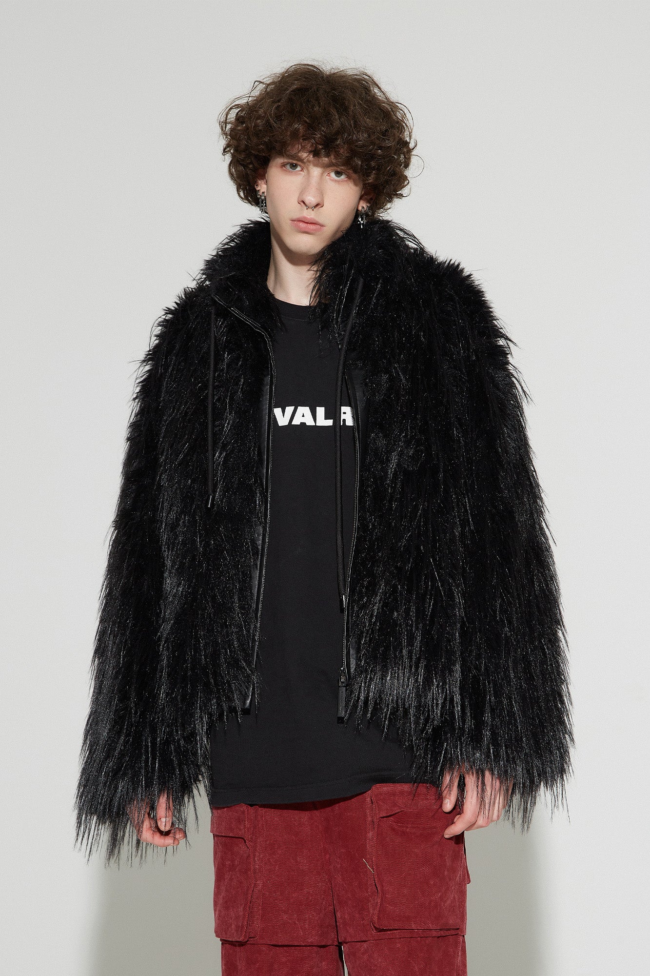 VANN VALRENCE Shaggy Layer Faux Fur Jacket