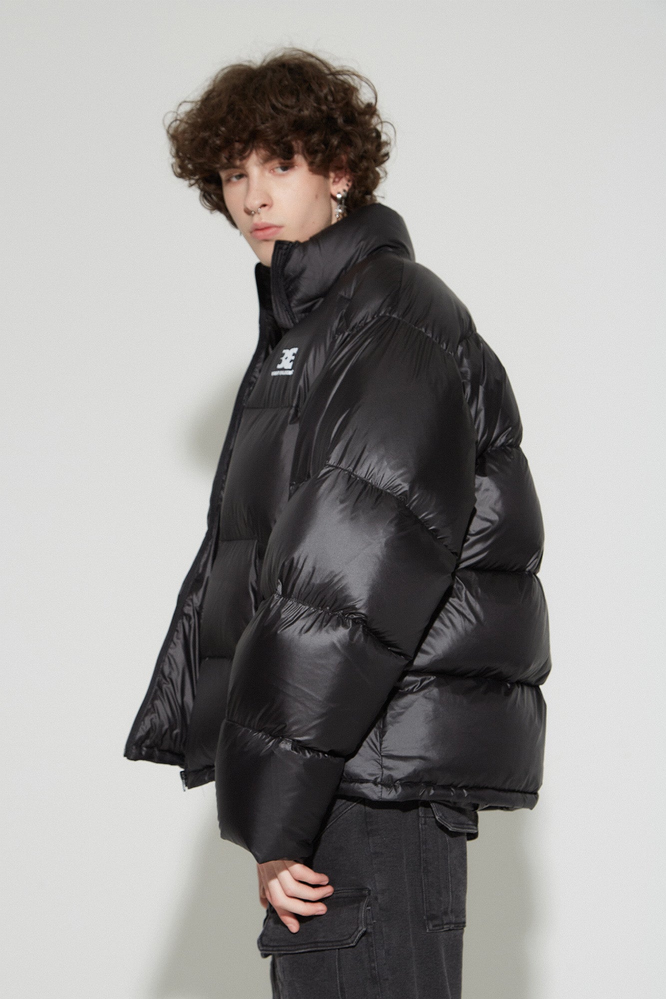 VANN VALRENCE Classic Stand-Collared Duck-Down Oversized Jacket