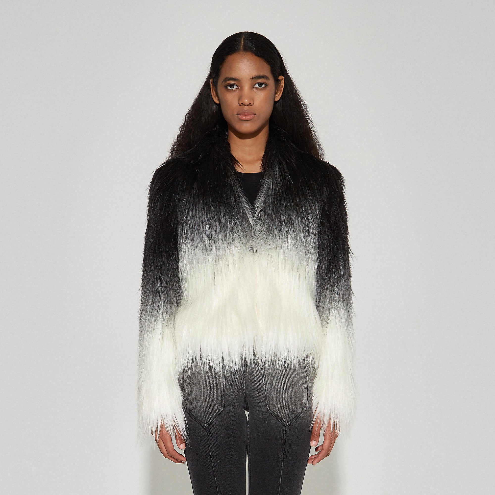 VANN VALRENCE Ombre V-Neck Faux Fur Jacket