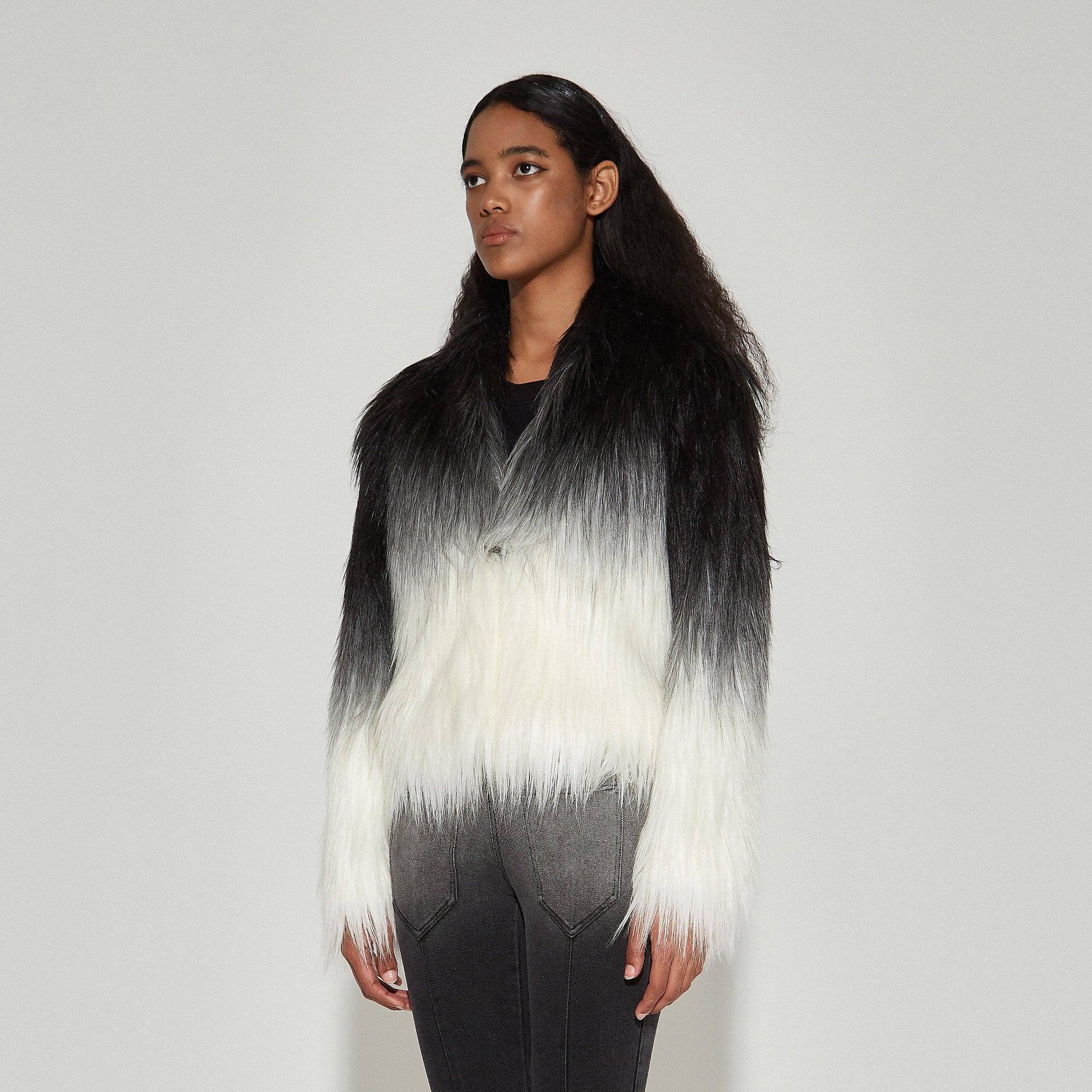 VANN VALRENCE Ombre V-Neck Faux Fur Jacket