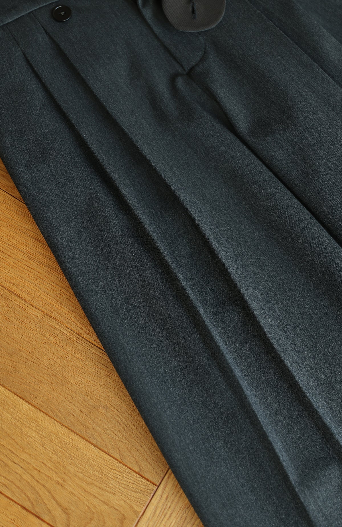 OKAYTHXBYE Pleated Wide-Leg Trousers