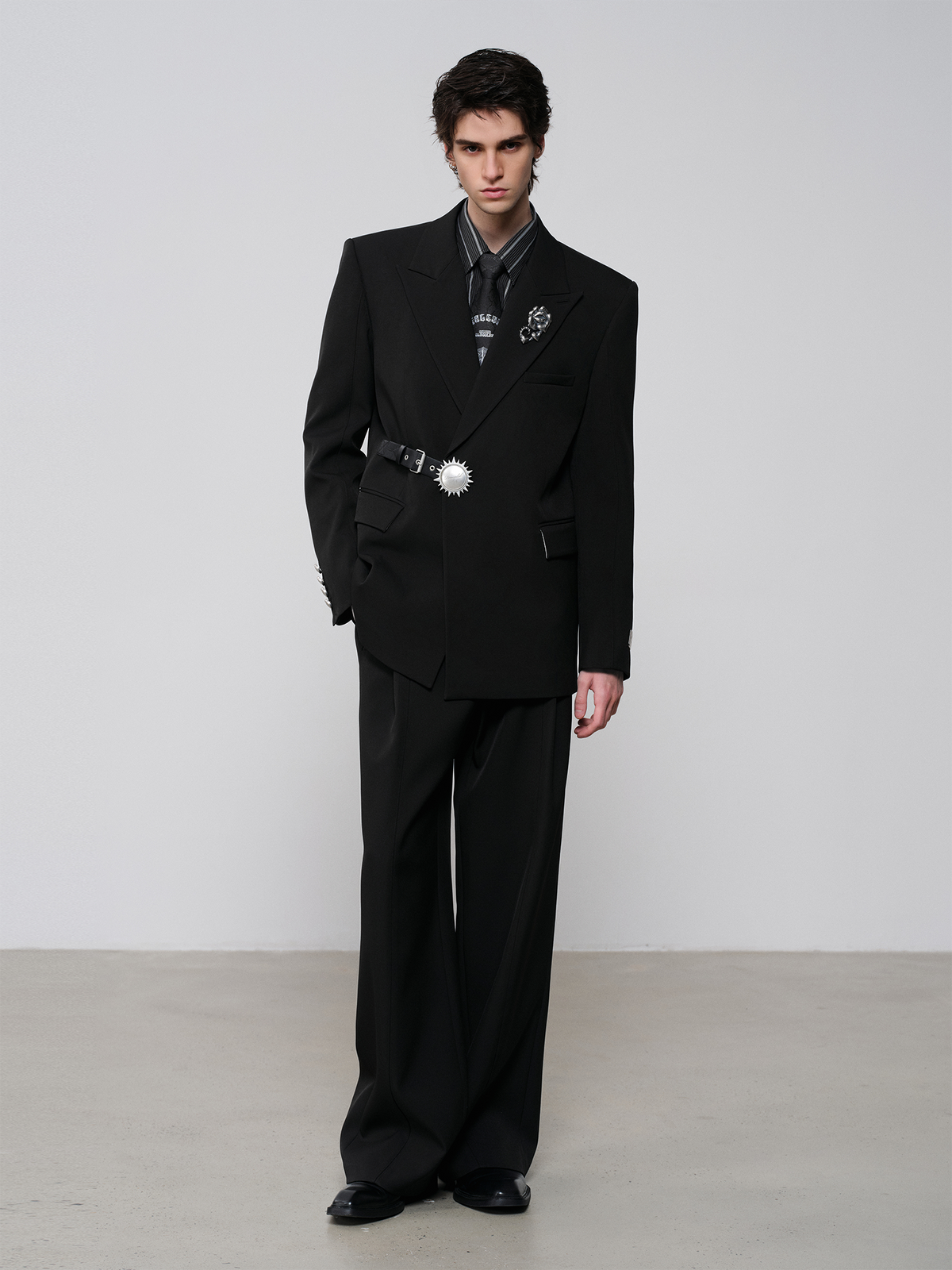FACEONLAB Classic Pleated Straight-Leg Pants Black