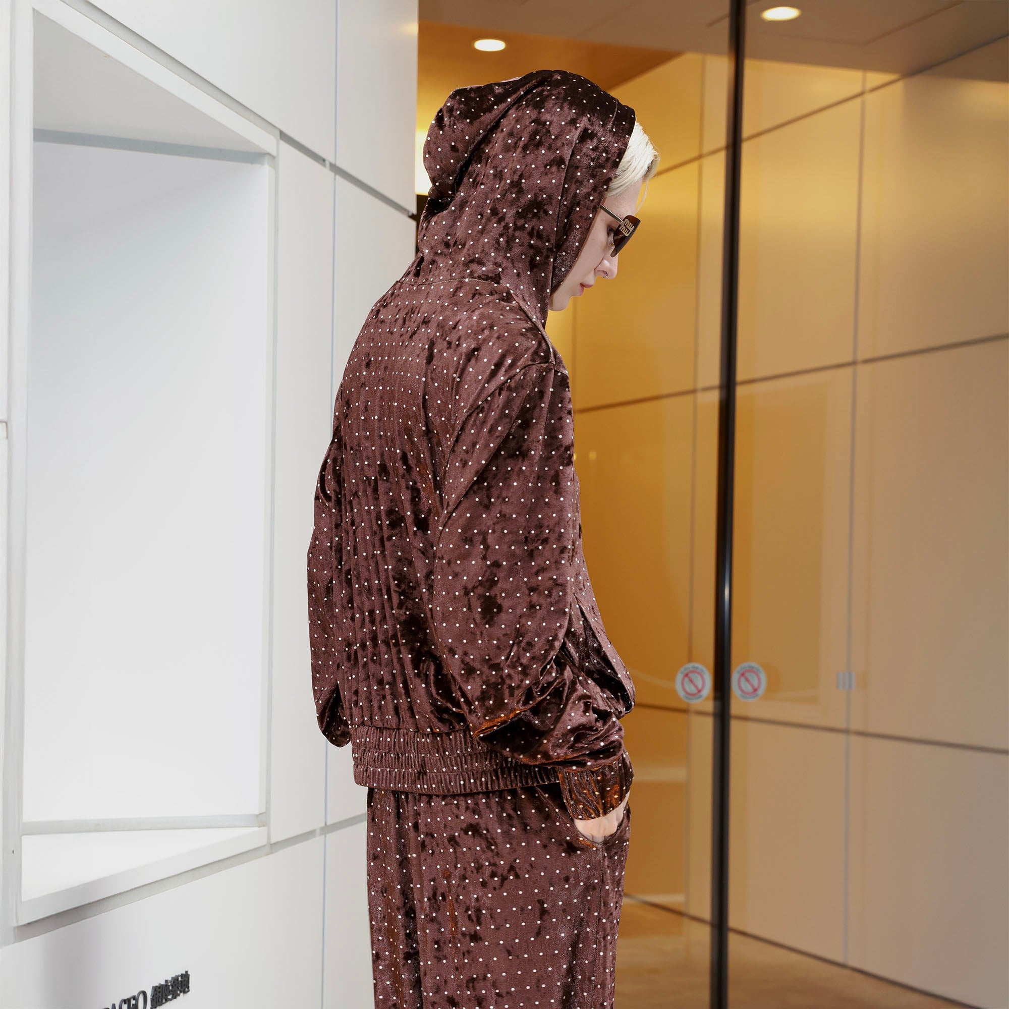 SOURPLUM Retro Polka-Dot Velvet Hooded Jacket