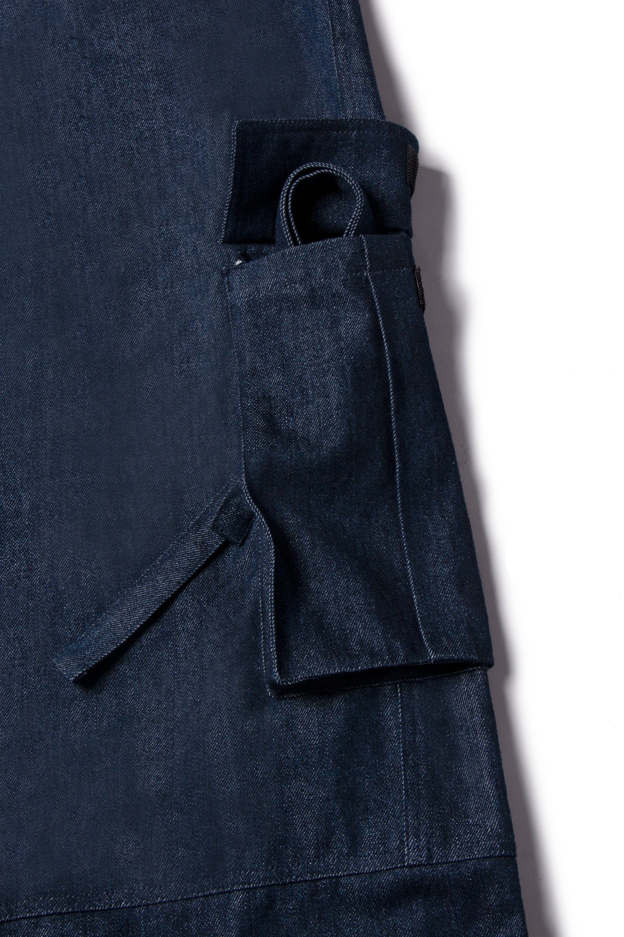 RELABEL Straped Big Pockets Rivet Washed Denim Cargo