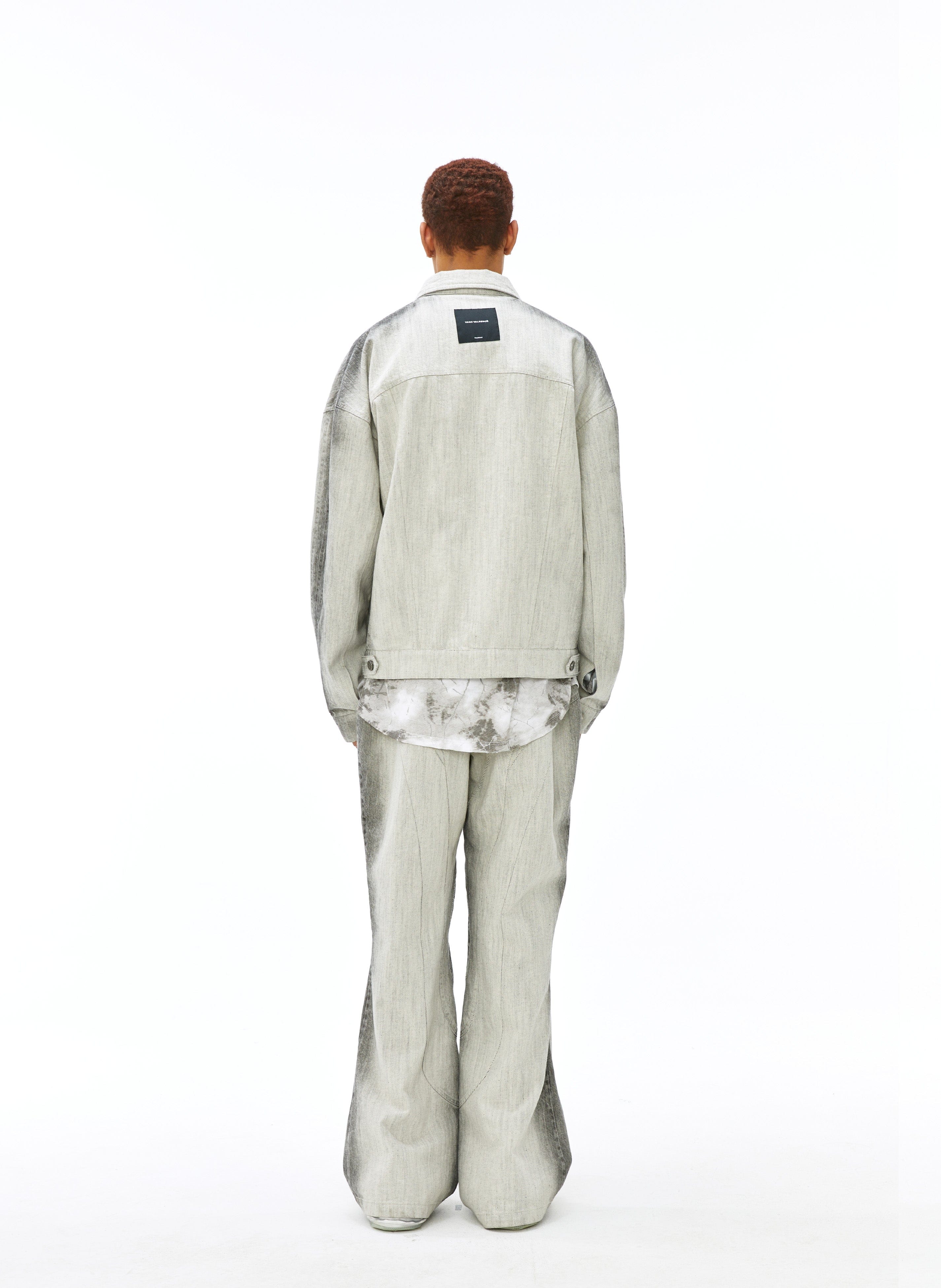 VANN VALRENCE Curved Panel Gradient Washed Flared Jeans