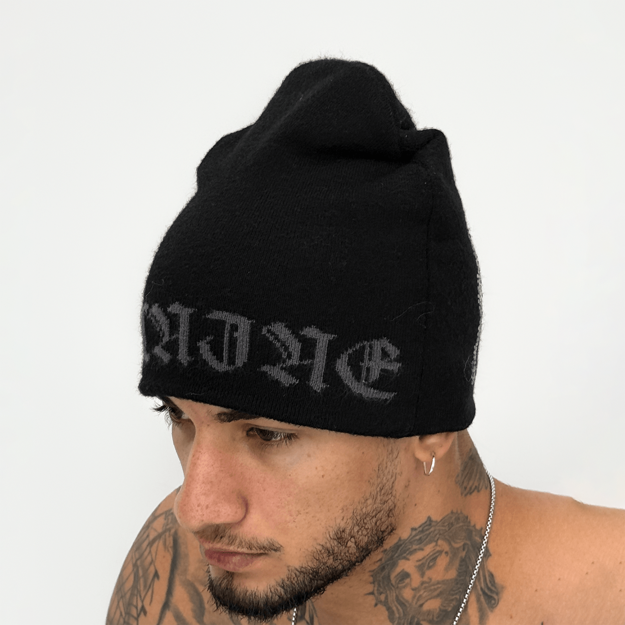 TECNINEGROUP Jacquard Diamond Knit Beanie