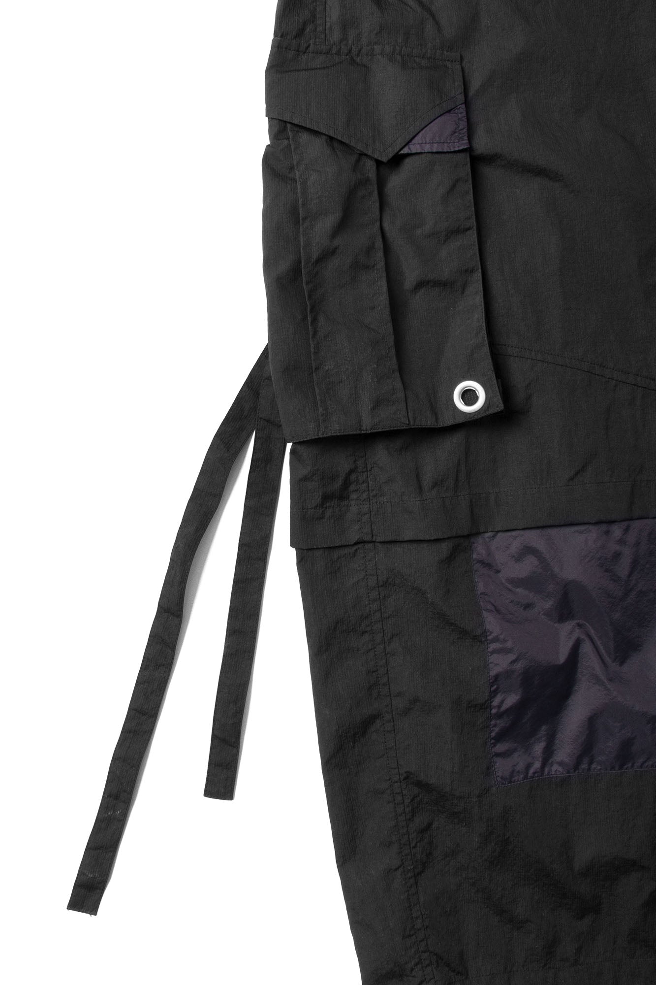 RELABEL Multi-Pocket Panel Crinkled Cargo Pants Black