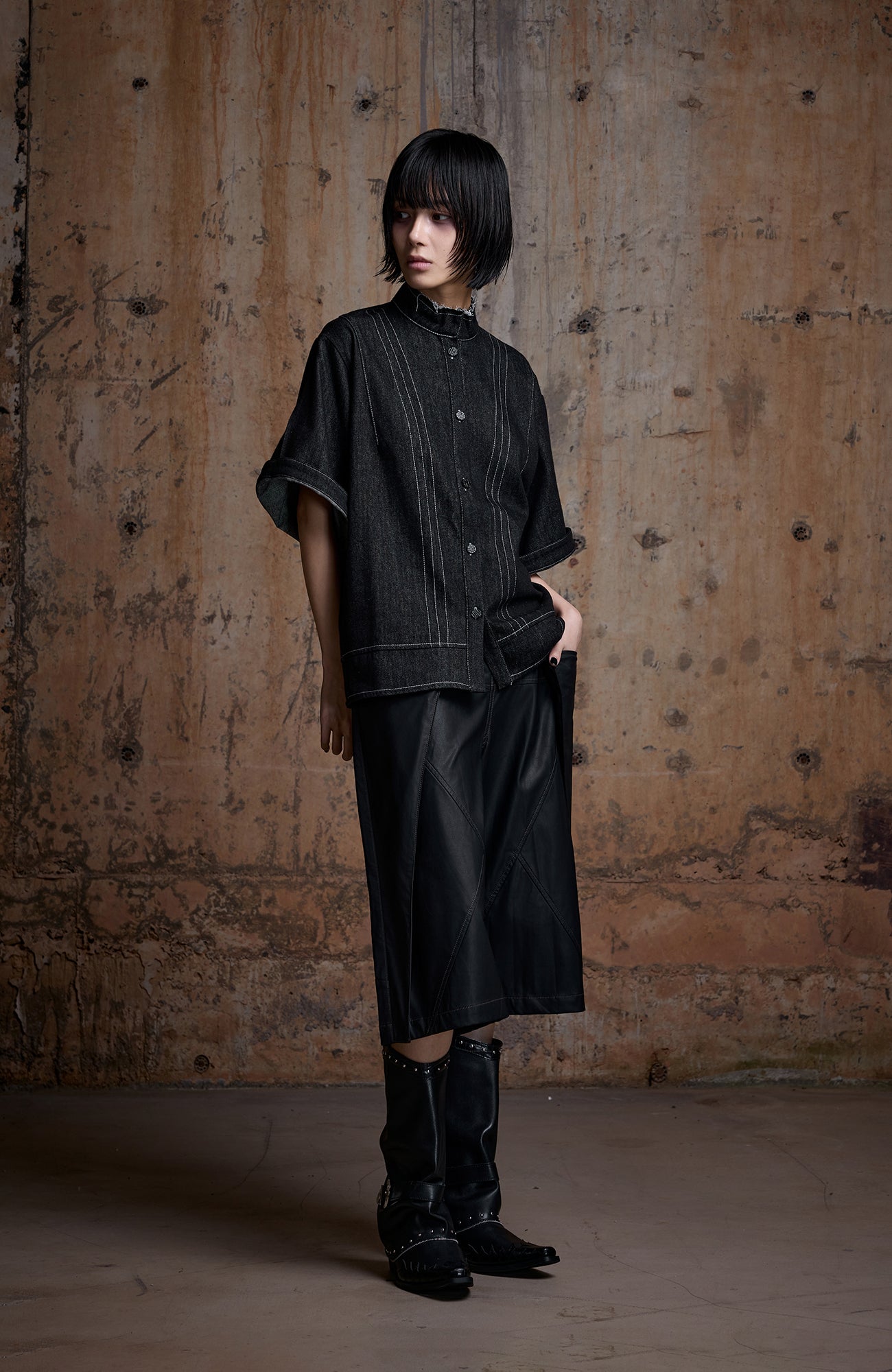 2000RSK Frayed Denim Short-Sleeve Button-Down Shirt
