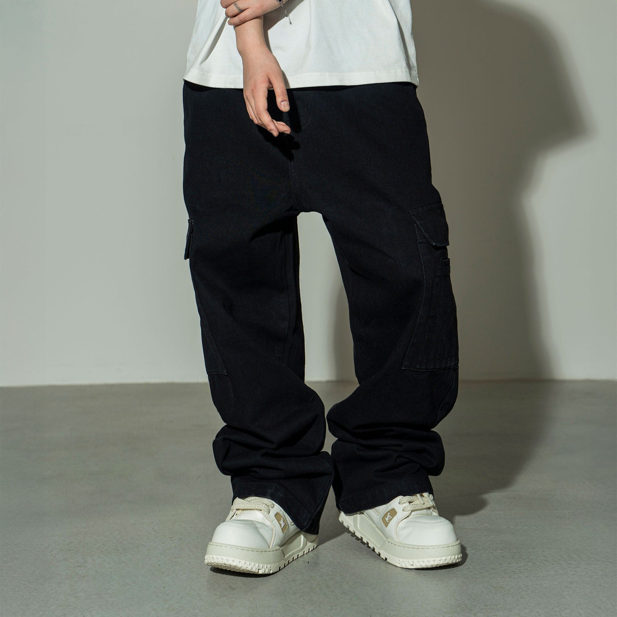 MAKEMORE Gradient Washed Wide-Leg Cargo Jeans, premium urban and streetwear designers apparel on PROJECTISR.com, MAKEMORE