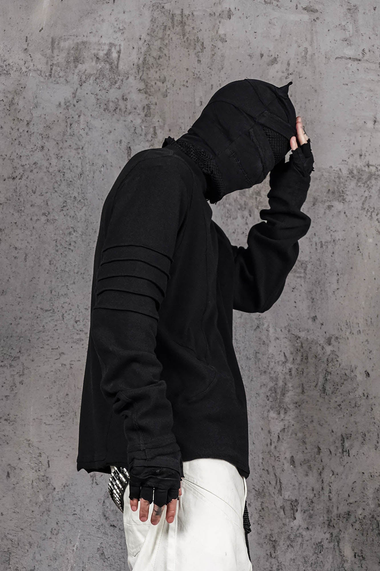 UNDERWATER Distressed Deconstructed Light Sweatshirt Black