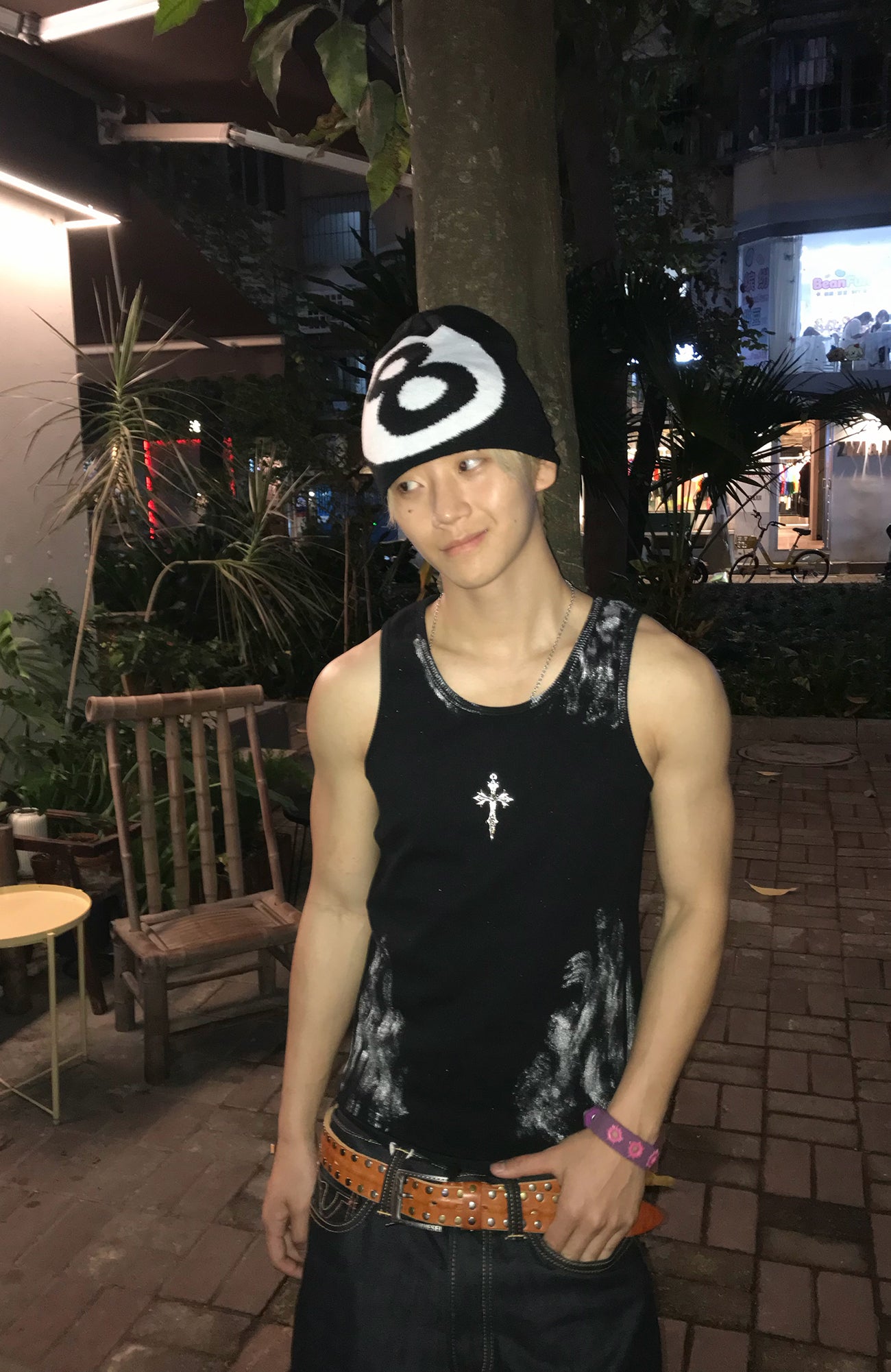 DREAM BAND Distressed Cross Tank Top
