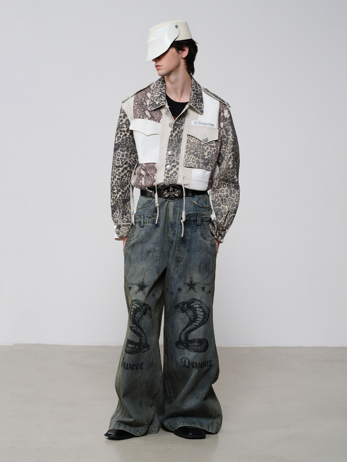 FACEONLAB Camo Spliced Leopard Lapel Jacket White