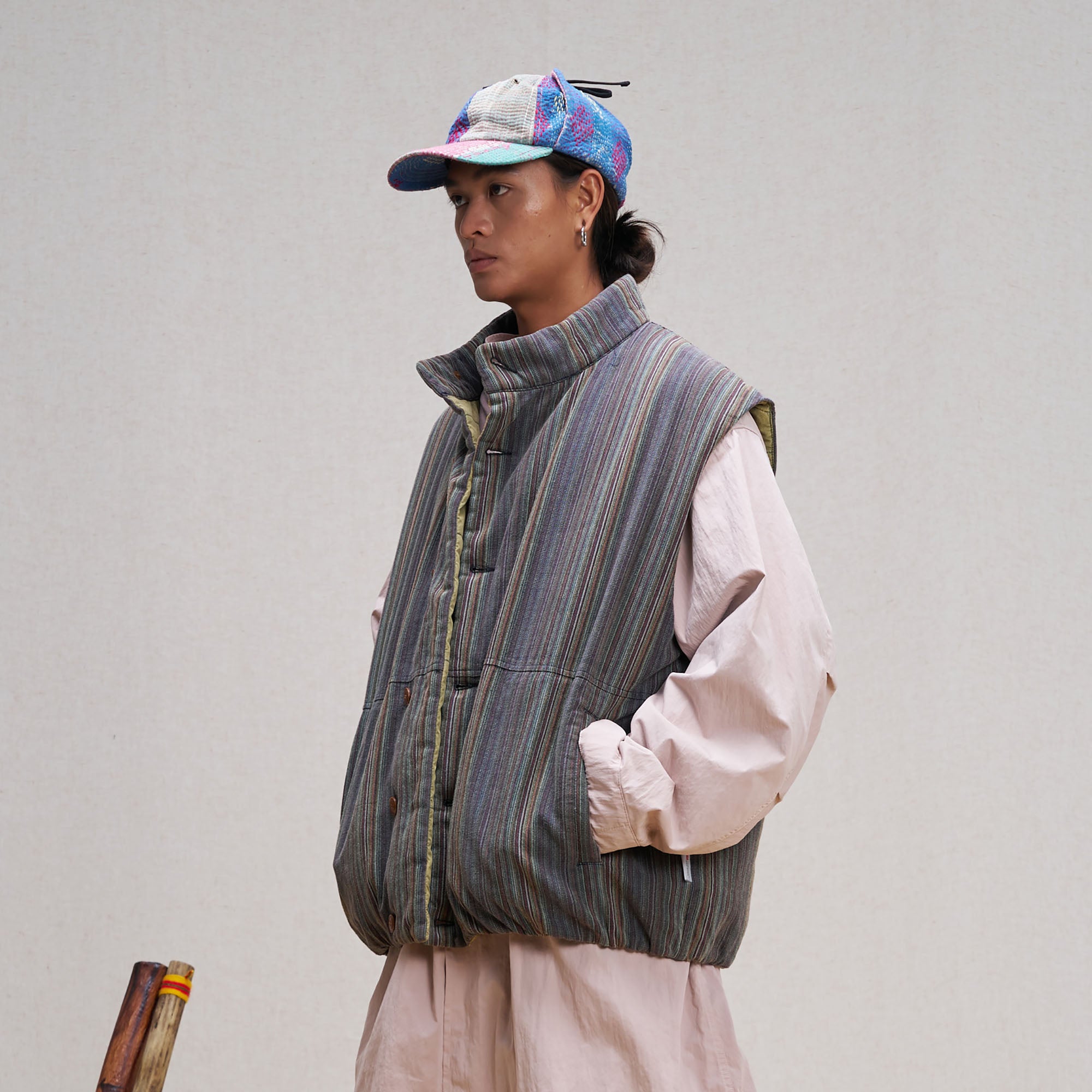 UNLIMITED MOTE Stripe Stand-Collar Padded Vest