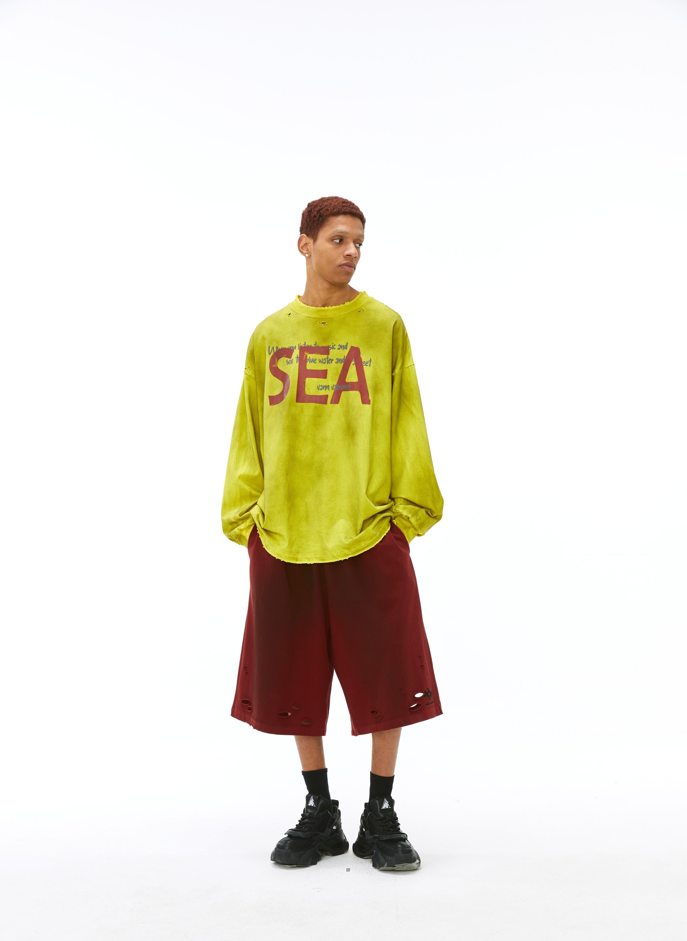 VANN VALRENCE Washed Gradient Distressed Oversized Shorts