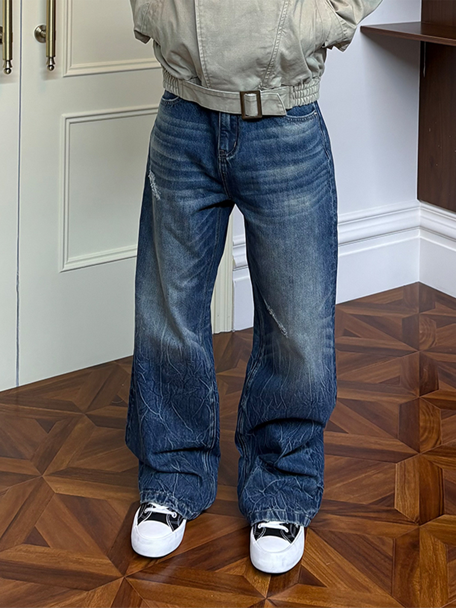 KREATE Whisker Washed Straight-Leg Jeans