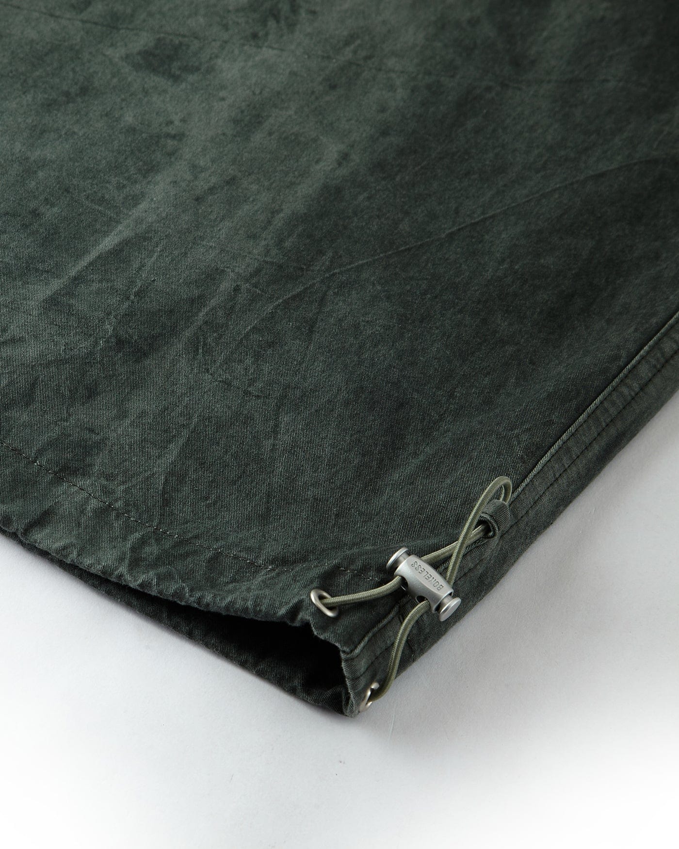 BONELESS Washed Multi-Pocket Crinkled Cargo Pants