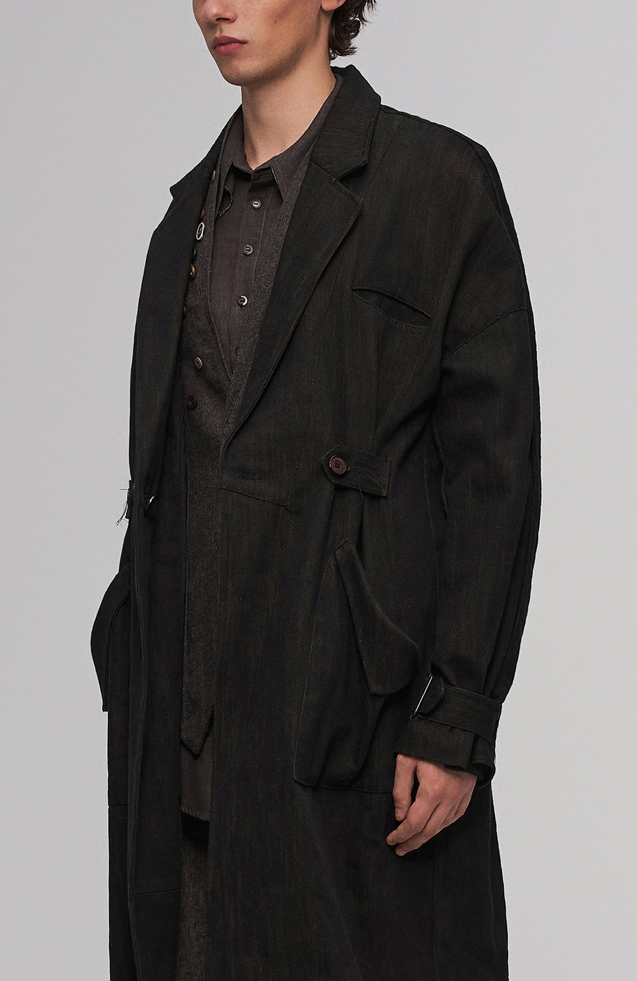 ILNya Nieternite Nifutur Knotted Cape-Back Linen-Blend Trench, premium urban and streetwear designers apparel on PROJECTISR.com, ILNya Nieternite Nifutur