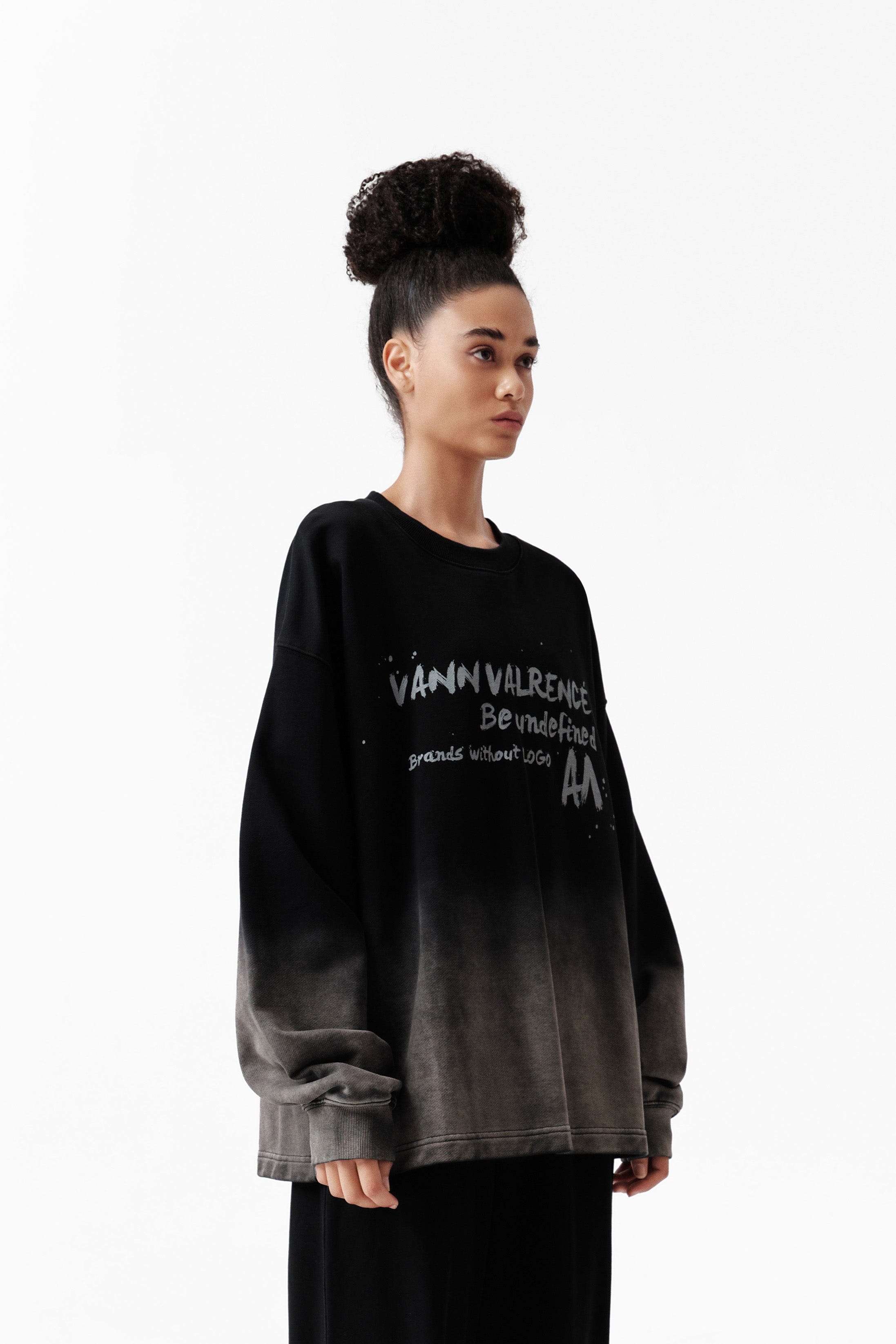 VANN VALRENCE Gradient Washed Oversized Sweatshirt