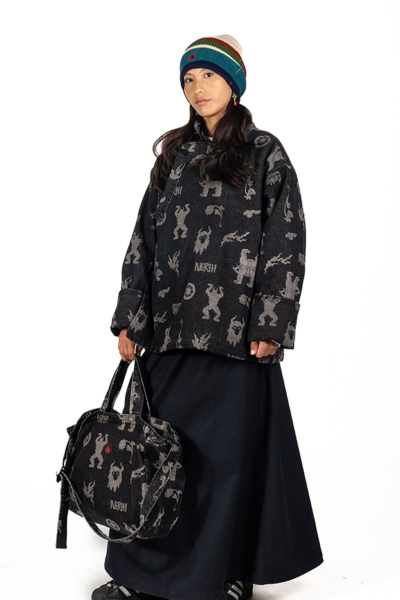 NERHI Contrast Stripe Knit Beanie