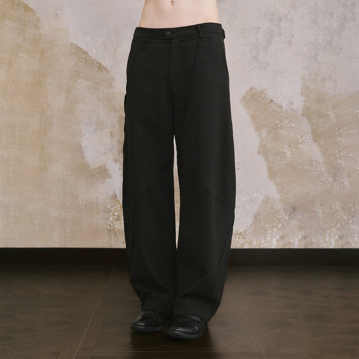 ILNya Nieternite Nifutur Raw Edge Long-Pile Pants